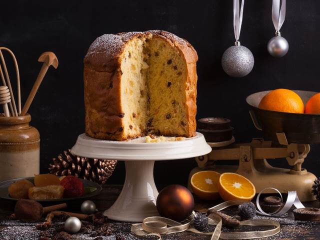 Letos bez vánočky. Zkuste vínem provoněné panettone