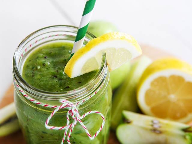 Smoothie pro jarní detox. Patří do něj špenát i jablko - Prostř