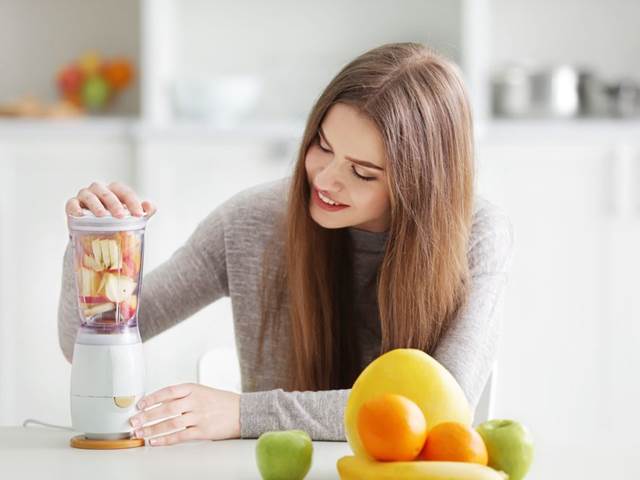 Mixovaný nápoj smoothie nemusí být tak vyváženou snídaní, jak si myslíte